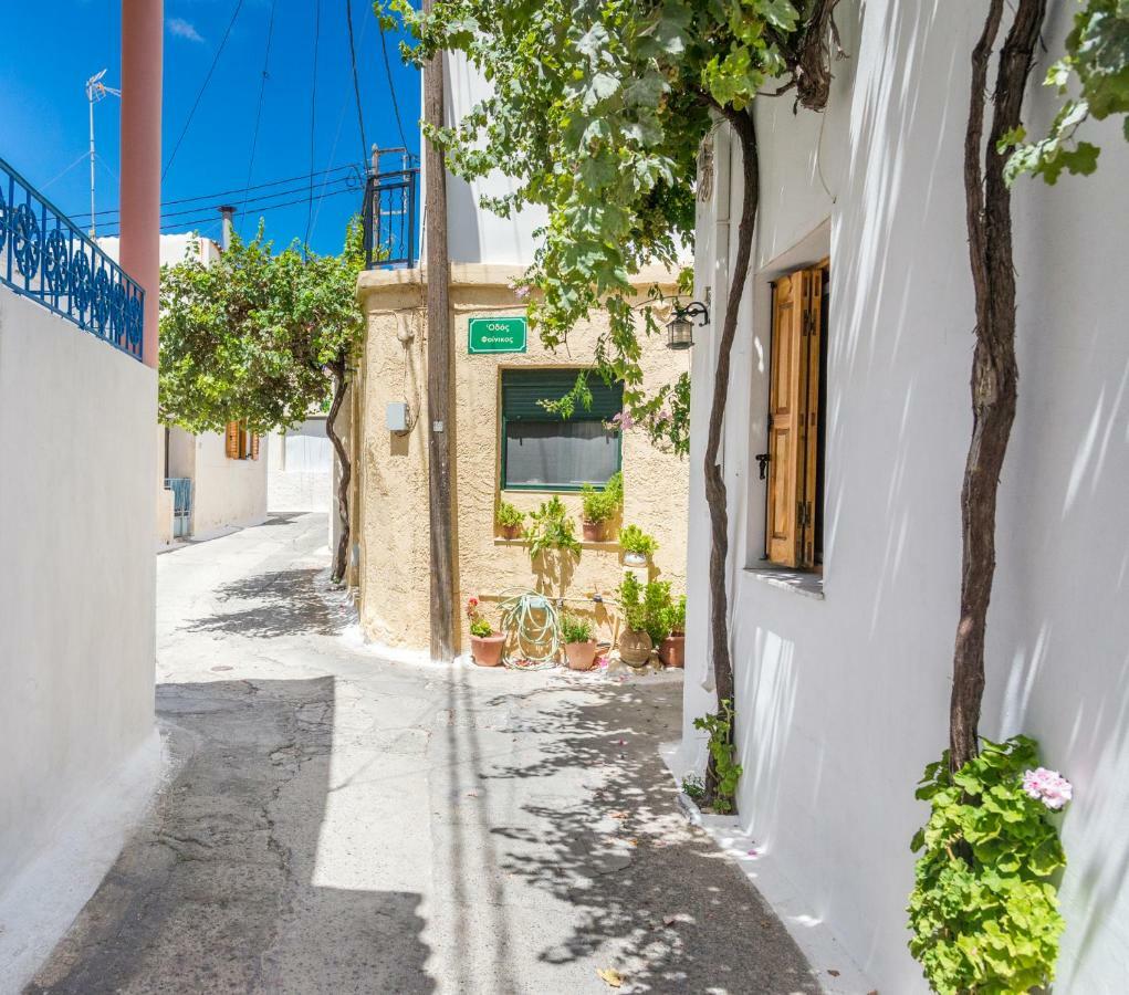 Private Studio In Historic House Lastros Ngoại thất bức ảnh