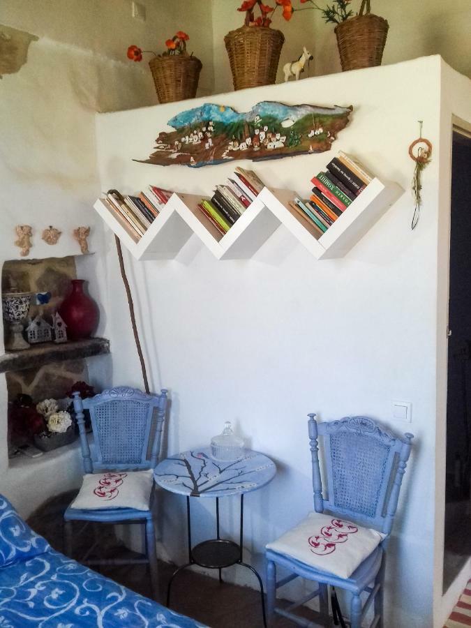 Private Studio In Historic House Lastros Ngoại thất bức ảnh